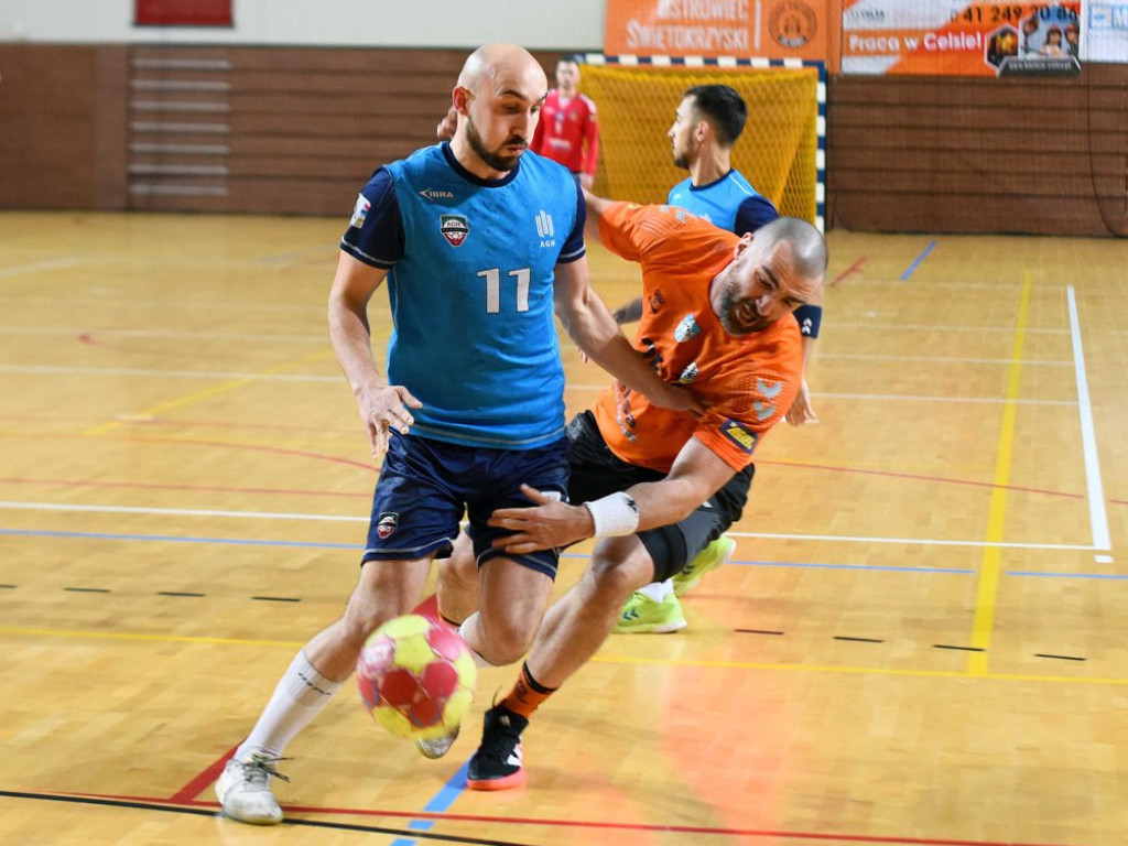 I liga piłki ręcznej mężczyzn. Grupa D. *KSZO Ostrowiec Świętokrzyski - AZS AGH Kraków 33:31