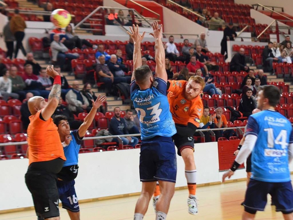 I liga piłki ręcznej mężczyzn. Grupa D. *KSZO Ostrowiec Świętokrzyski - AZS AGH Kraków 33:31