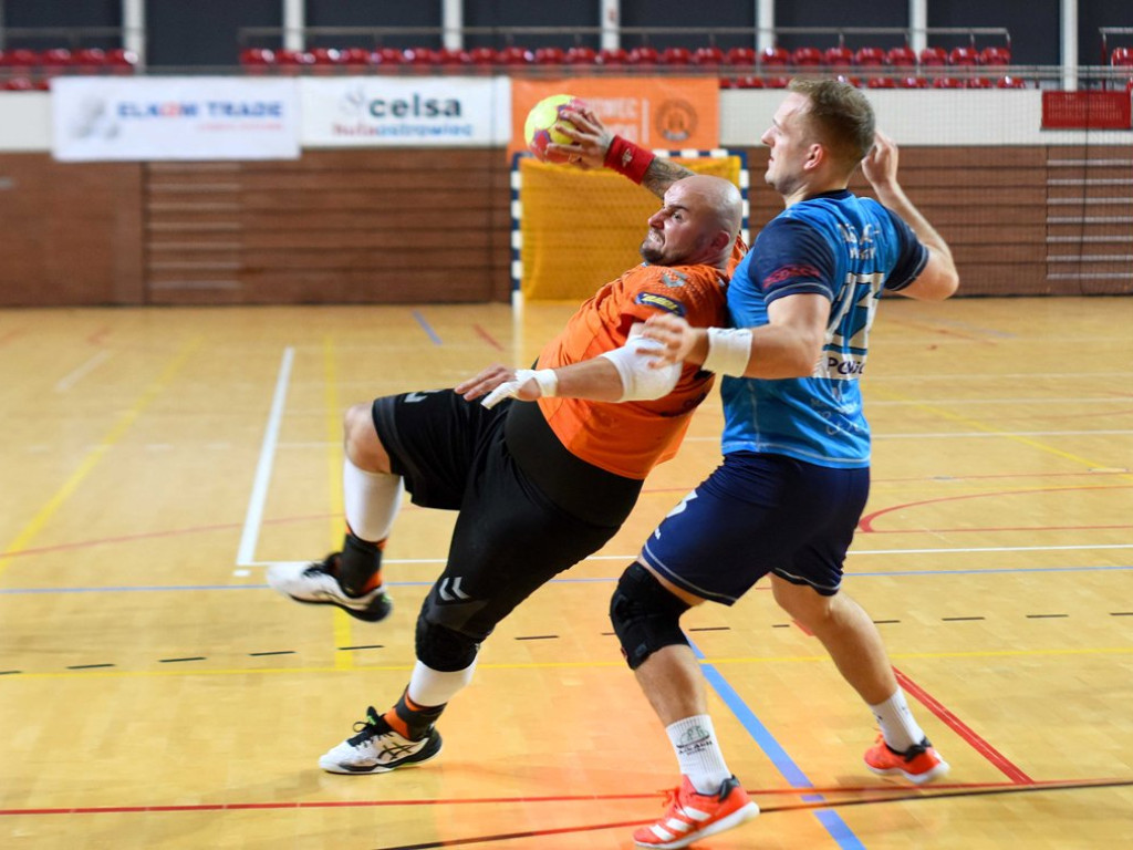 I liga piłki ręcznej mężczyzn. Grupa D. *KSZO Ostrowiec Świętokrzyski - AZS AGH Kraków 33:31