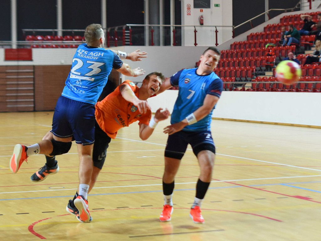 I liga piłki ręcznej mężczyzn. Grupa D. *KSZO Ostrowiec Świętokrzyski - AZS AGH Kraków 33:31