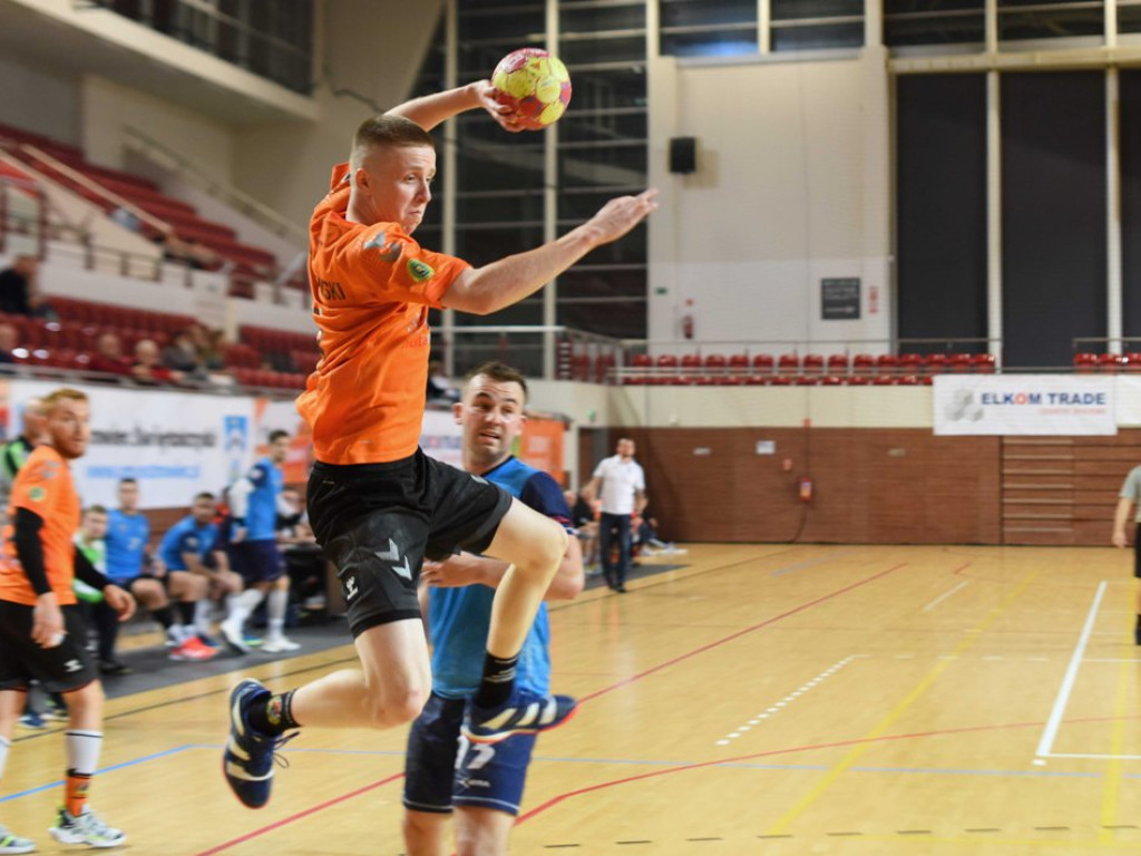 I liga piłki ręcznej mężczyzn. Grupa D. *KSZO Ostrowiec Świętokrzyski - AZS AGH Kraków 33:31