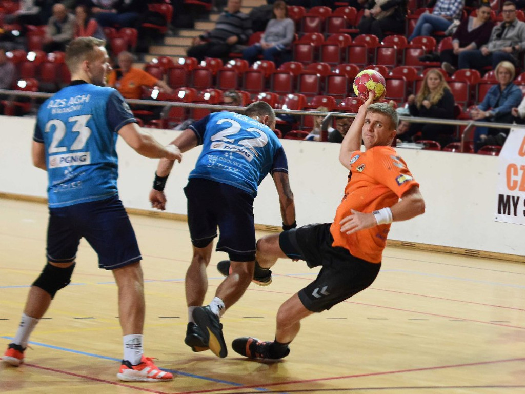 I liga piłki ręcznej mężczyzn. Grupa D. *KSZO Ostrowiec Świętokrzyski - AZS AGH Kraków 33:31