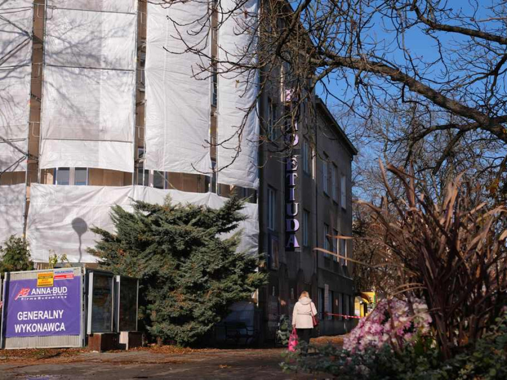 Zaawansowane prace przy rewitalizacji ZDK i tworzeniu Centrum Tradycji Hutnictwa (zdjęcia, wideo)