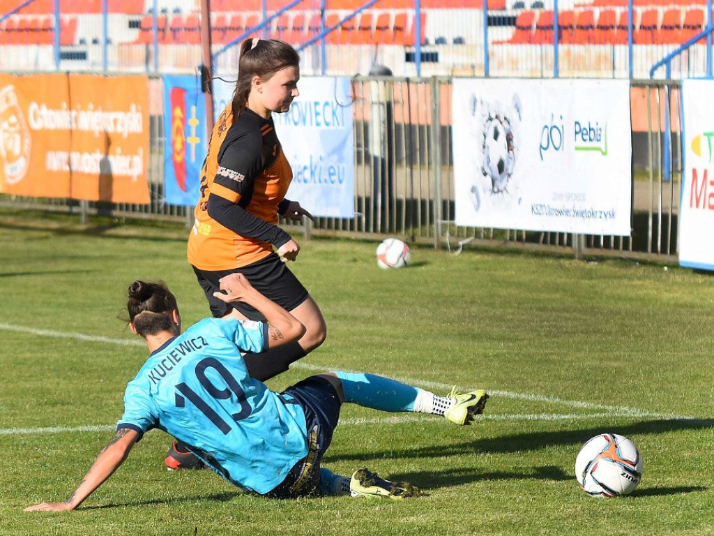 1/32 Pucharu Polski Kobiet. *KP KSZO 1929 Ostrowiec Świętokrzyski - Czarni Sosnowiec 0:10 (0:6)