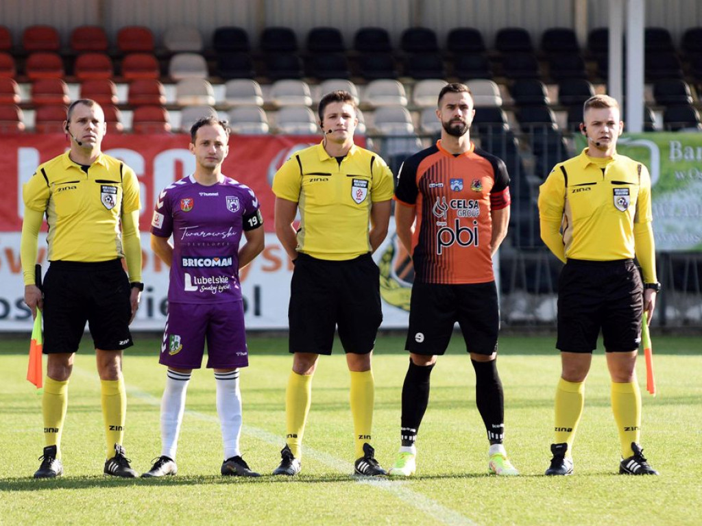 III liga piłki nożnej. Grupa IV. *KP KSZO 1929 Ostrowiec Świętokrzyski - Podlasie Biała Podlaska 3:1