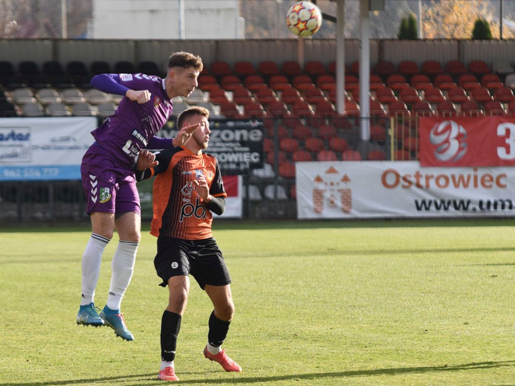 III liga piłki nożnej. Grupa IV. *KP KSZO 1929 Ostrowiec Świętokrzyski - Podlasie Biała Podlaska 3:1
