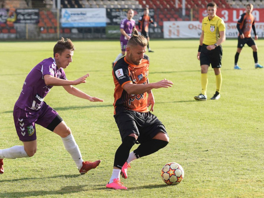 III liga piłki nożnej. Grupa IV. *KP KSZO 1929 Ostrowiec Świętokrzyski - Podlasie Biała Podlaska 3:1