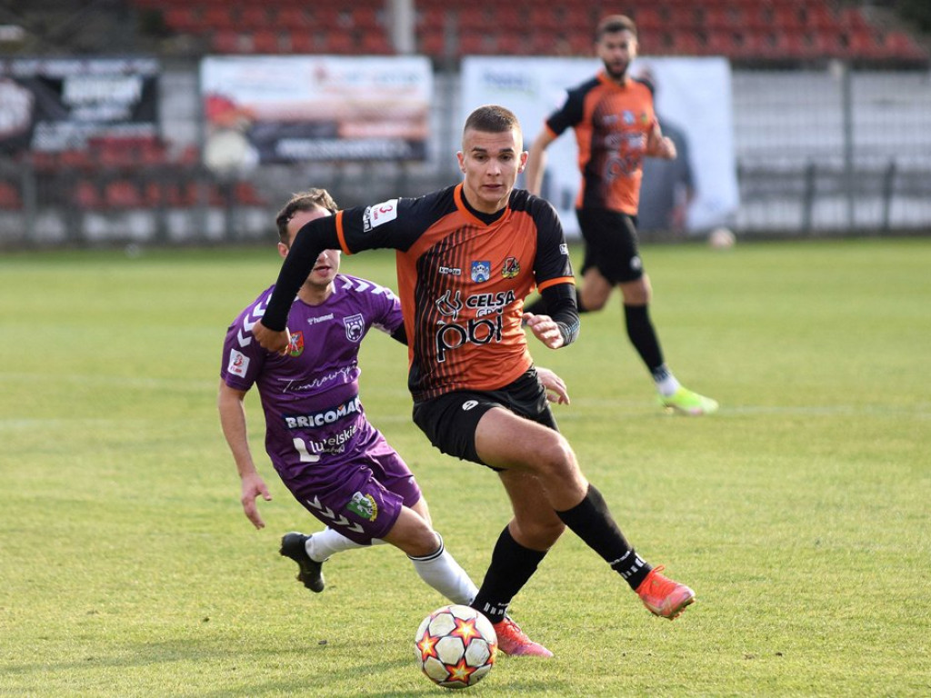 III liga piłki nożnej. Grupa IV. *KP KSZO 1929 Ostrowiec Świętokrzyski - Podlasie Biała Podlaska 3:1