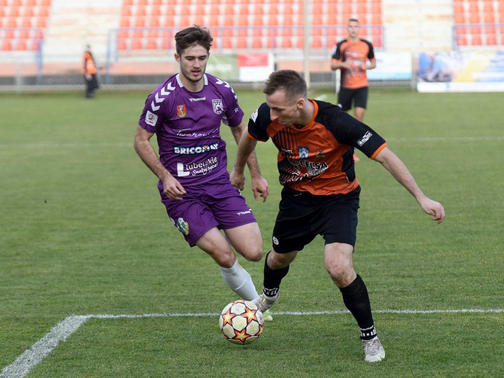 III liga piłki nożnej. Grupa IV. *KP KSZO 1929 Ostrowiec Świętokrzyski - Podlasie Biała Podlaska 3:1