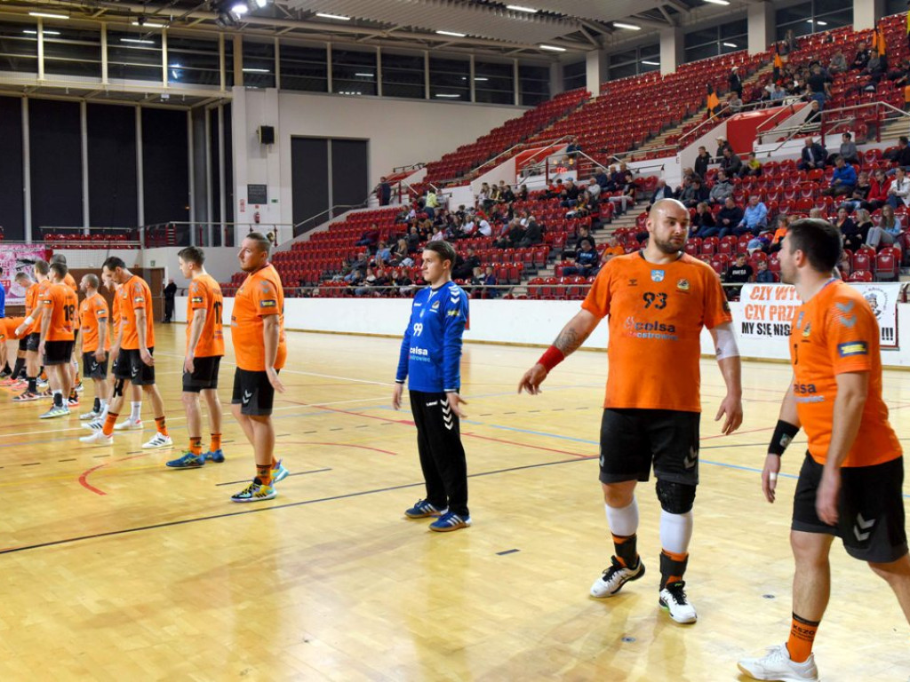 I liga piłki ręcznej. Grupa D. *KSZO Ostrowiec Świętokrzyski - SMS II ZPRP Kielce 40:35