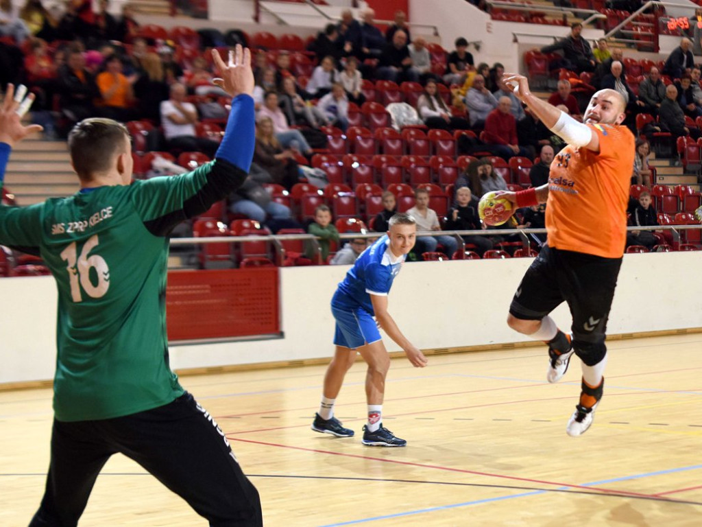 I liga piłki ręcznej. Grupa D. *KSZO Ostrowiec Świętokrzyski - SMS II ZPRP Kielce 40:35