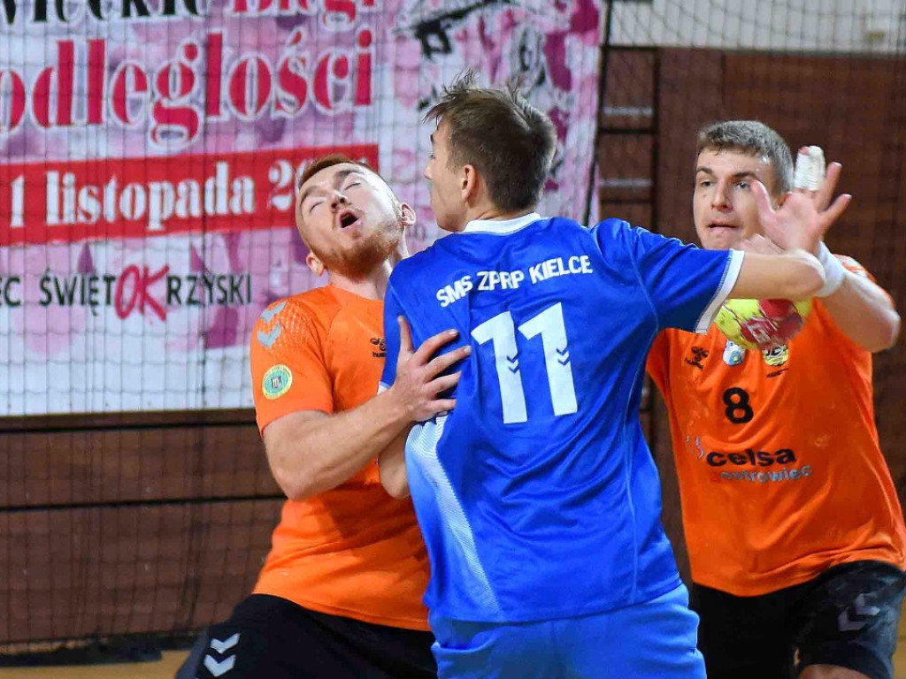 I liga piłki ręcznej. Grupa D. *KSZO Ostrowiec Świętokrzyski - SMS II ZPRP Kielce 40:35