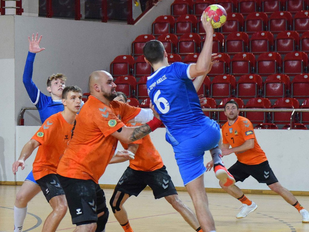 I liga piłki ręcznej. Grupa D. *KSZO Ostrowiec Świętokrzyski - SMS II ZPRP Kielce 40:35