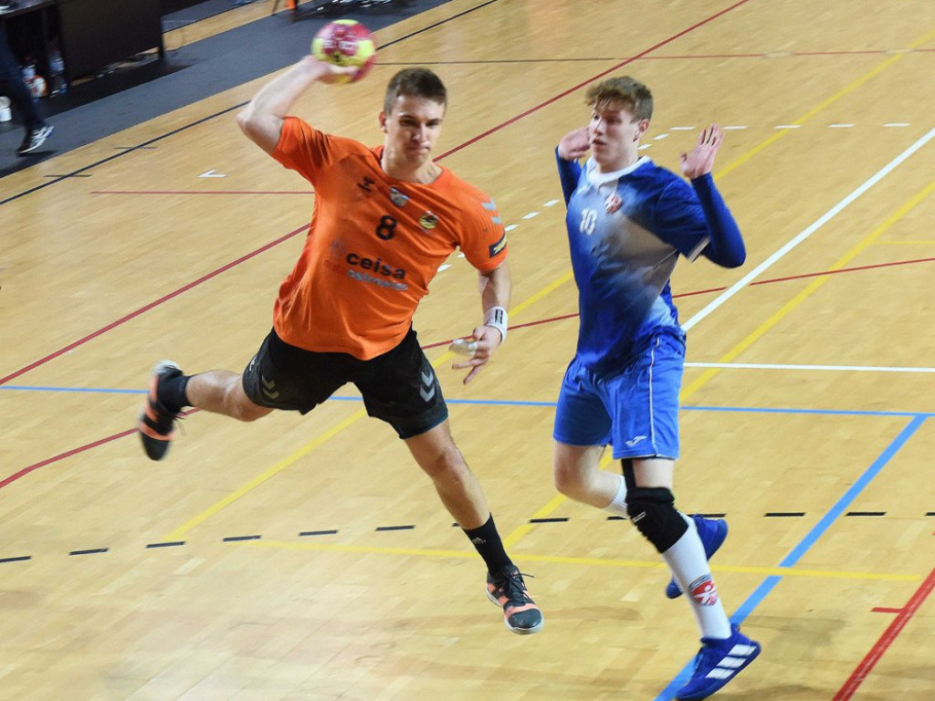 I liga piłki ręcznej. Grupa D. *KSZO Ostrowiec Świętokrzyski - SMS II ZPRP Kielce 40:35