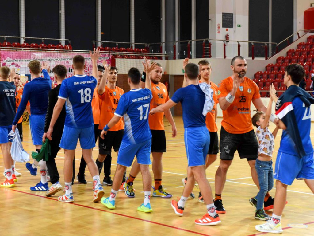 I liga piłki ręcznej. Grupa D. *KSZO Ostrowiec Świętokrzyski - SMS II ZPRP Kielce 40:35