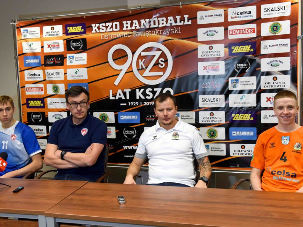 I liga piłki ręcznej. Grupa D. *KSZO Ostrowiec Świętokrzyski - SMS II ZPRP Kielce 40:35