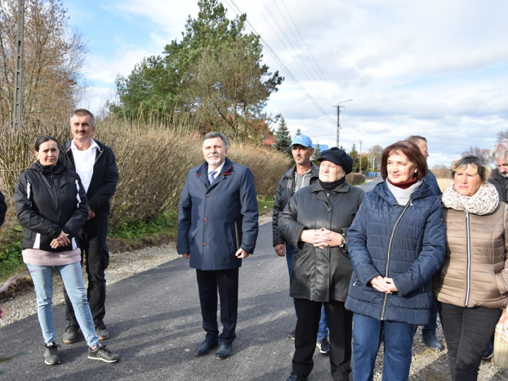 Nietulisko Duże z nową drogą (zdjęcia)