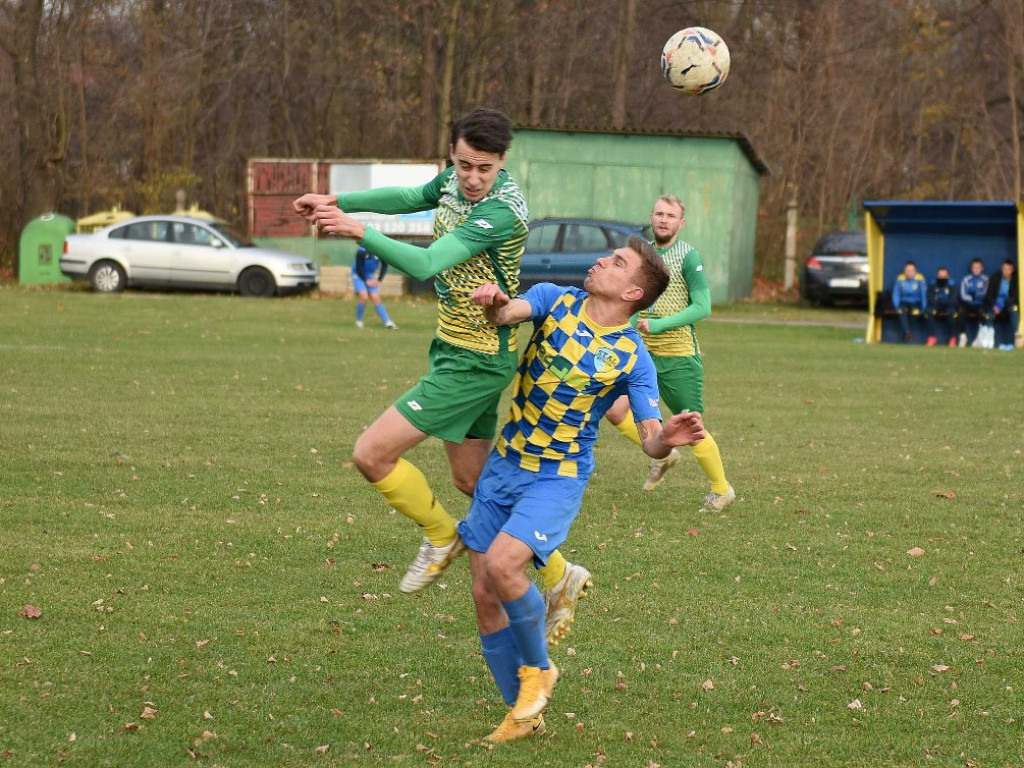 Klasa okręgowa.*Stal Kunów- Gród Ćmińsk 2:0