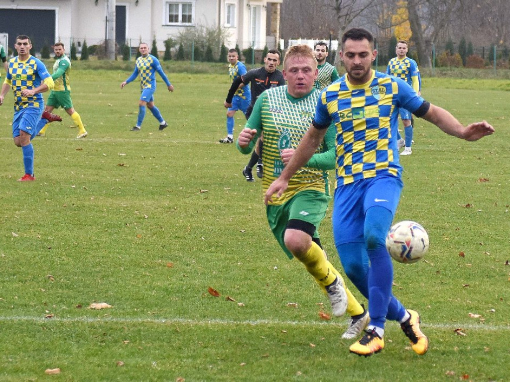 Klasa okręgowa.*Stal Kunów- Gród Ćmińsk 2:0
