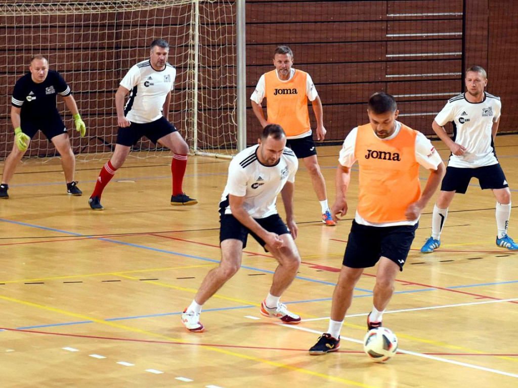 Gwiazdy futbolu przy Świętokrzyskiej (zdjęcia)