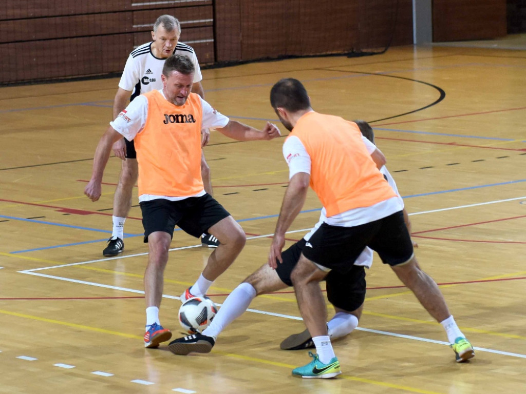 Gwiazdy futbolu przy Świętokrzyskiej (zdjęcia)