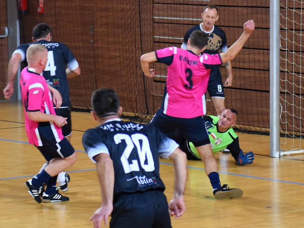 Gwiazdy futbolu przy Świętokrzyskiej (zdjęcia)