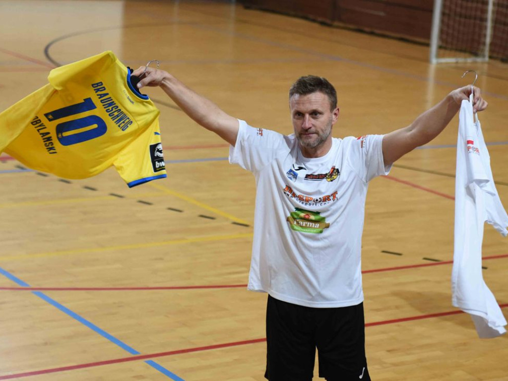 Gwiazdy futbolu przy Świętokrzyskiej (zdjęcia)