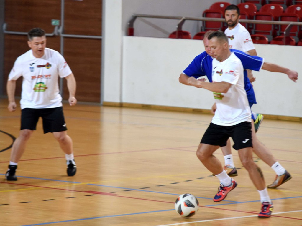 Gwiazdy futbolu przy Świętokrzyskiej (zdjęcia)
