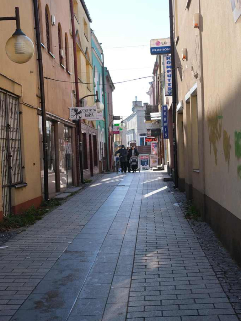 Centrum Ostrowca Świętokrzyskiego do wynajęcia