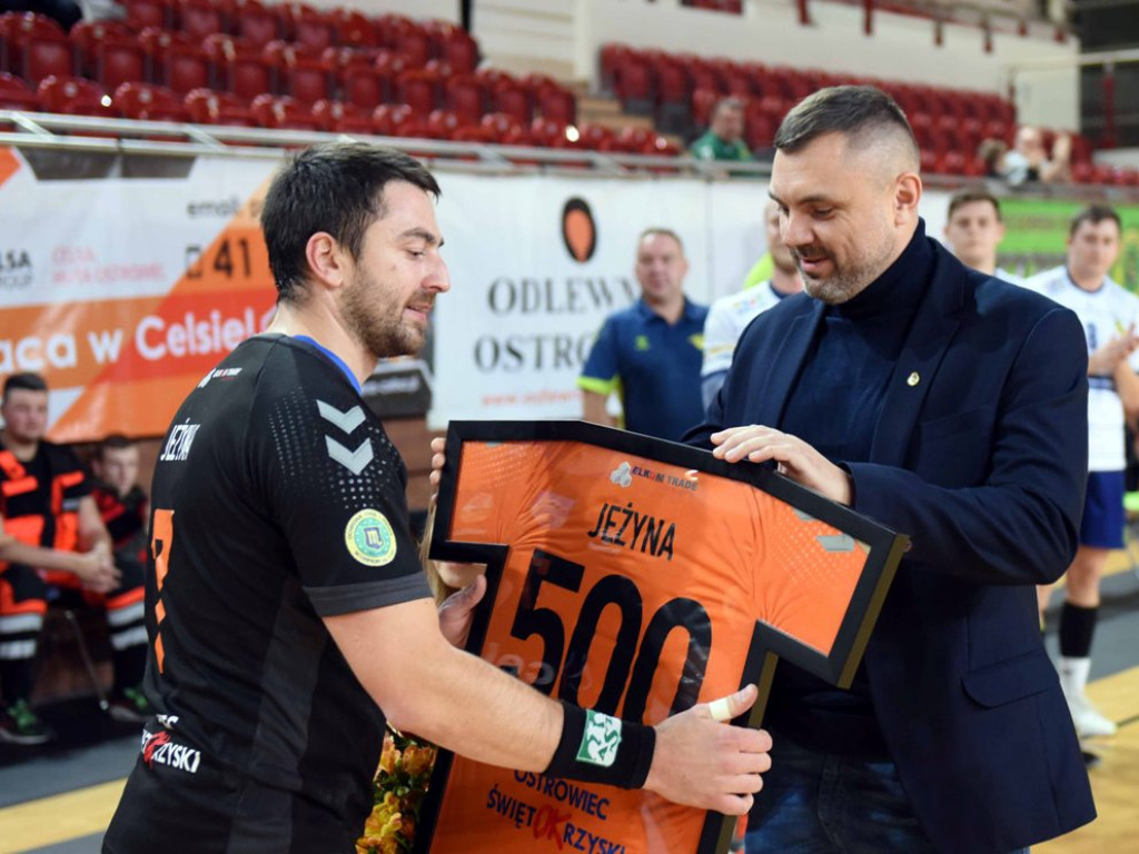I liga piłki ręcznej mężczyzn. Grupa D. *KSZO Ostrowiec Świętokrzyski - Viret CMC Zawiercie 35:29