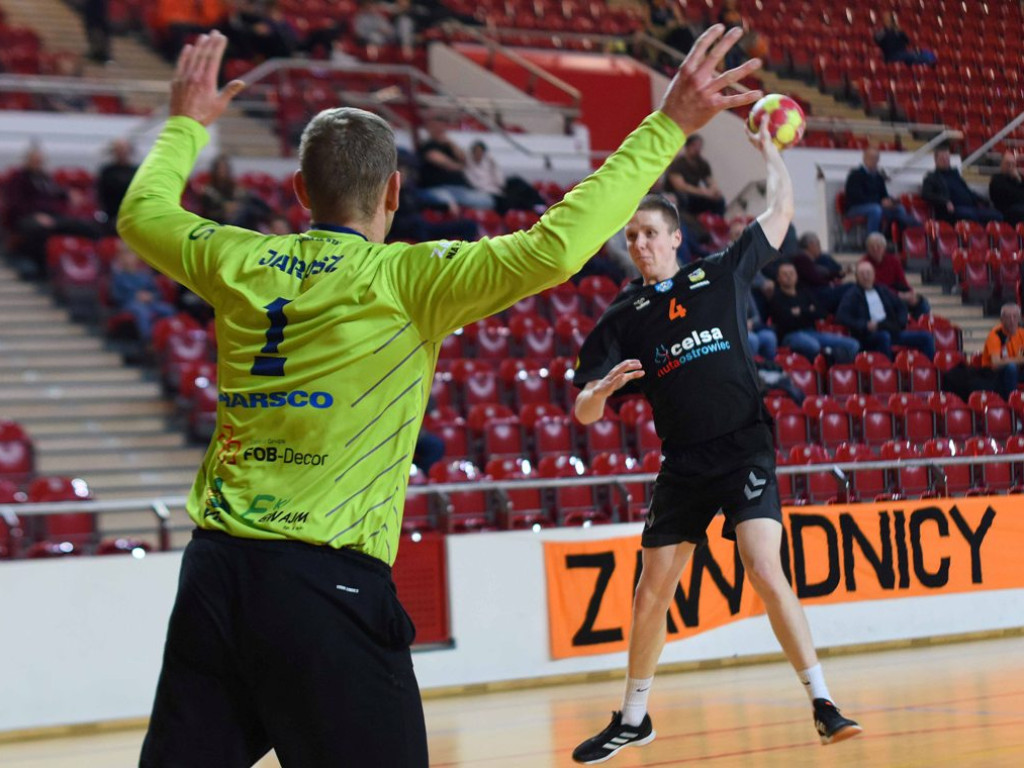 I liga piłki ręcznej mężczyzn. Grupa D. *KSZO Ostrowiec Świętokrzyski - Viret CMC Zawiercie 35:29