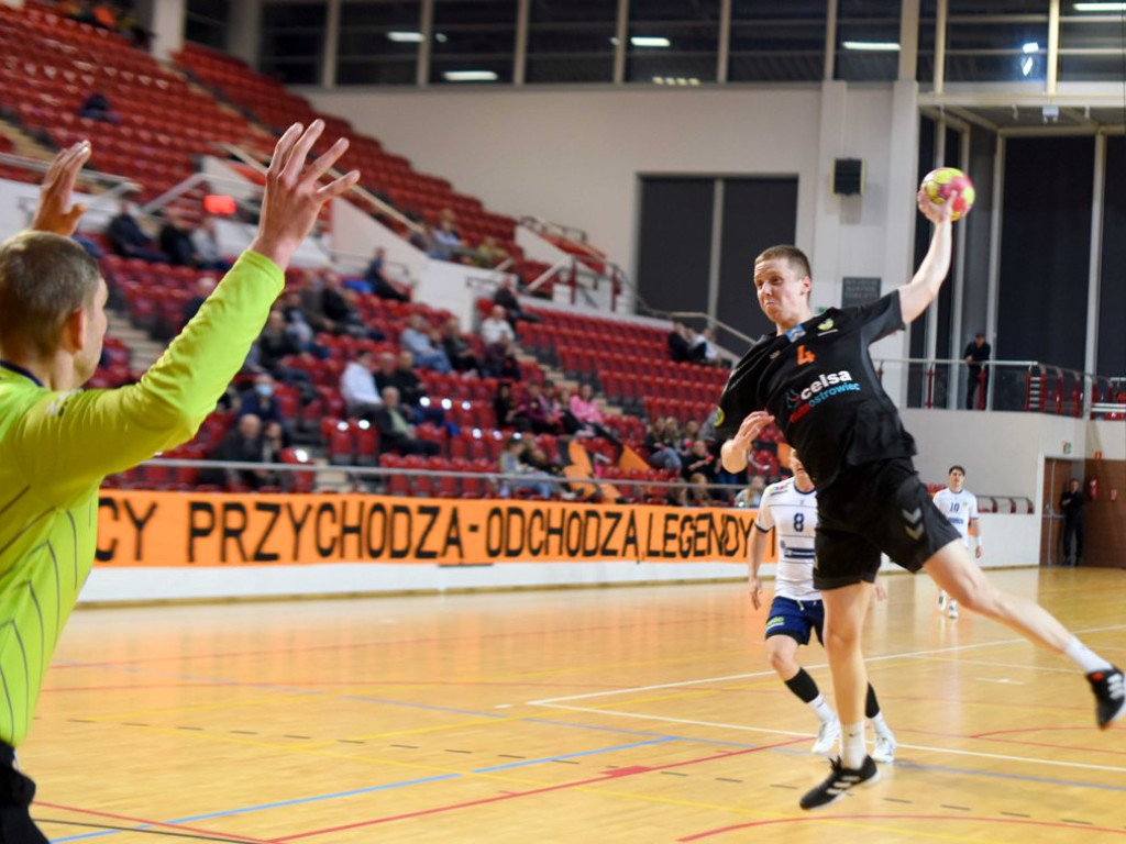 I liga piłki ręcznej mężczyzn. Grupa D. *KSZO Ostrowiec Świętokrzyski - Viret CMC Zawiercie 35:29