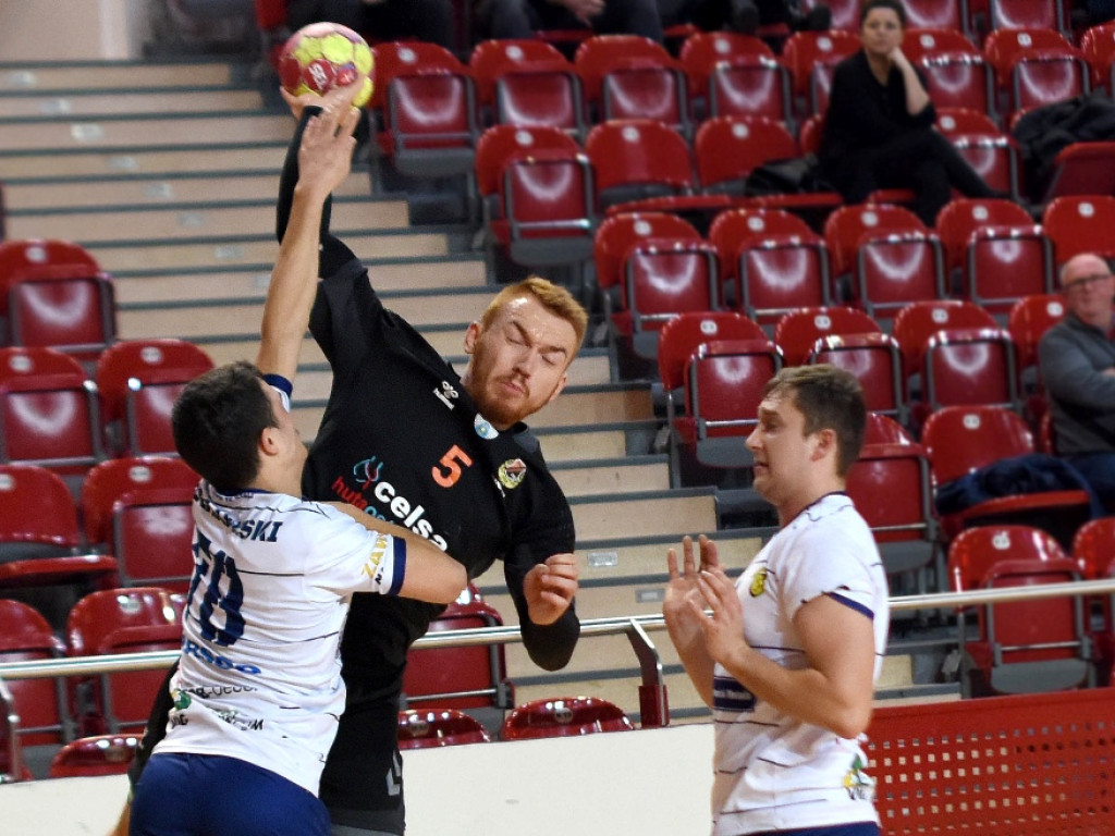 I liga piłki ręcznej mężczyzn. Grupa D. *KSZO Ostrowiec Świętokrzyski - Viret CMC Zawiercie 35:29