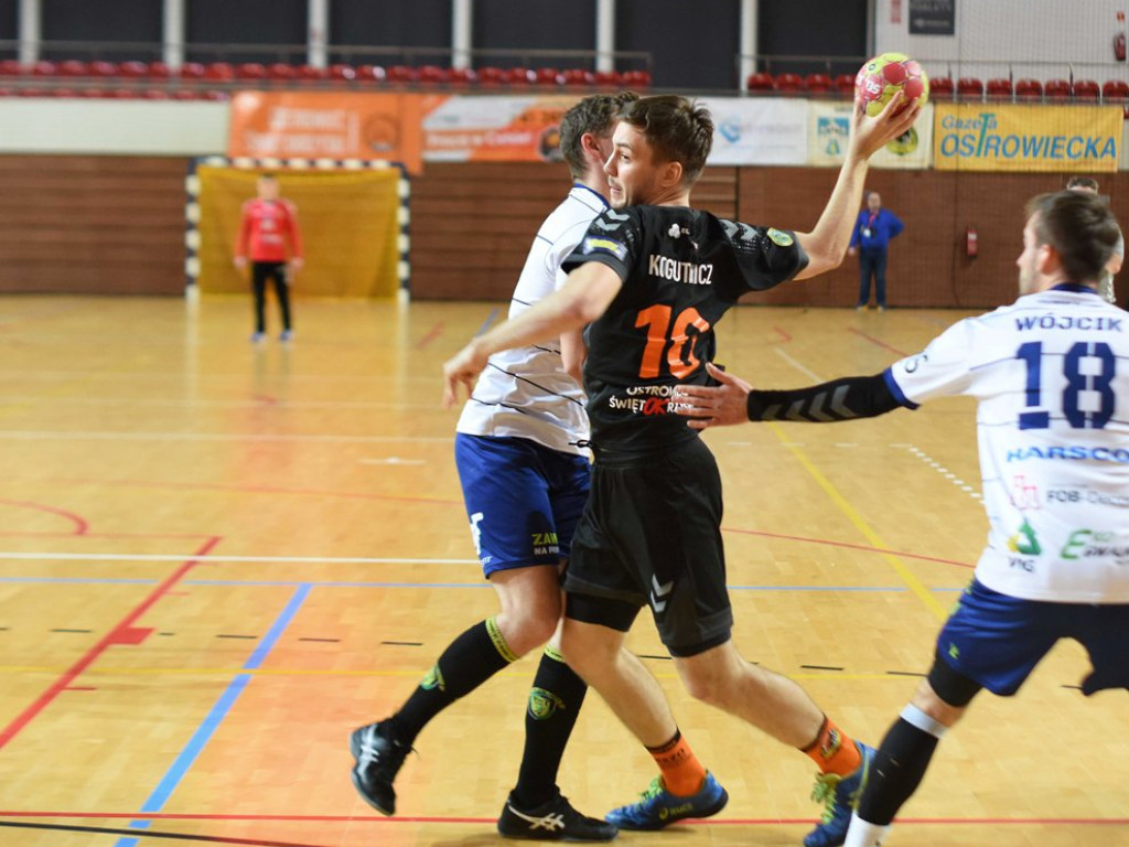 I liga piłki ręcznej mężczyzn. Grupa D. *KSZO Ostrowiec Świętokrzyski - Viret CMC Zawiercie 35:29