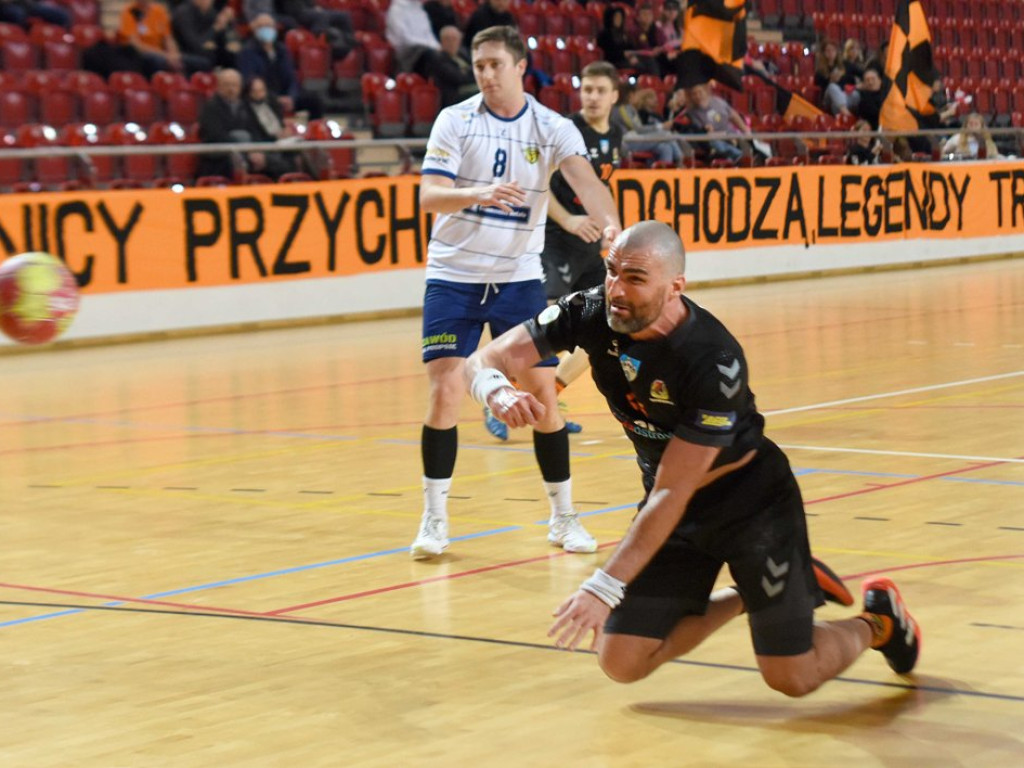 I liga piłki ręcznej mężczyzn. Grupa D. *KSZO Ostrowiec Świętokrzyski - Viret CMC Zawiercie 35:29