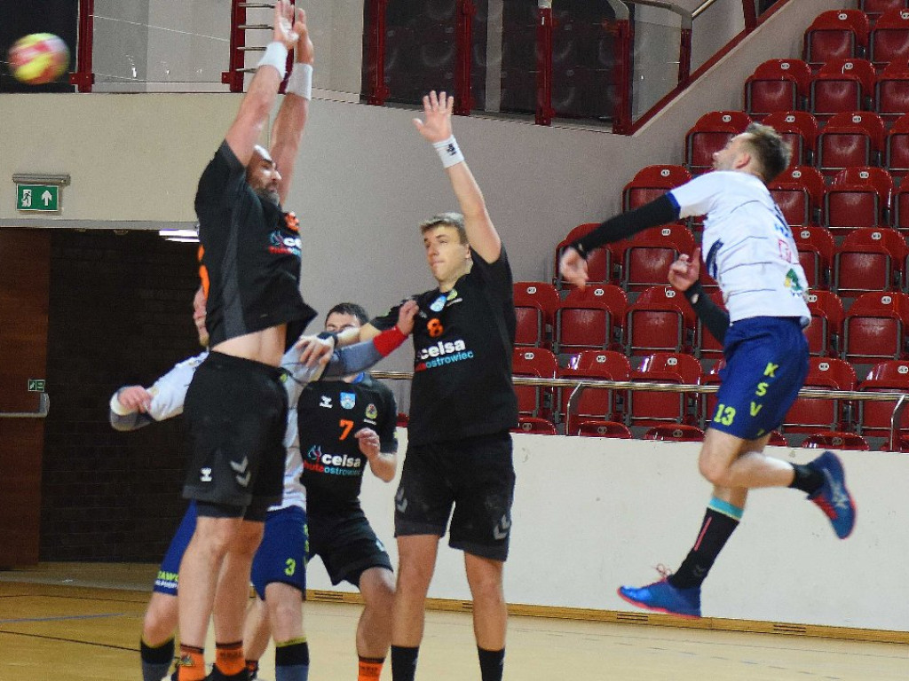I liga piłki ręcznej mężczyzn. Grupa D. *KSZO Ostrowiec Świętokrzyski - Viret CMC Zawiercie 35:29