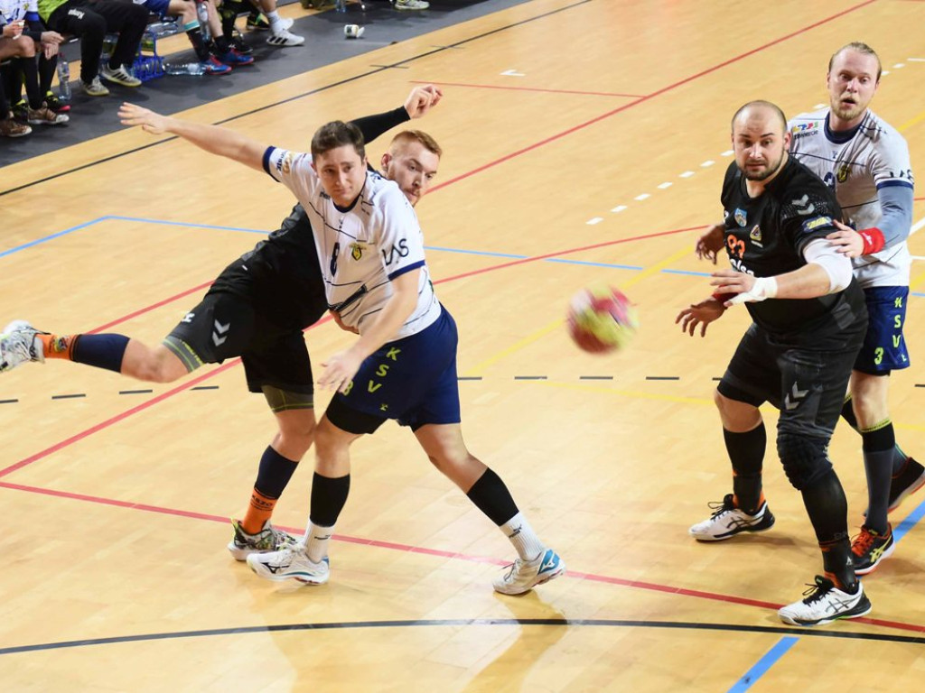 I liga piłki ręcznej mężczyzn. Grupa D. *KSZO Ostrowiec Świętokrzyski - Viret CMC Zawiercie 35:29