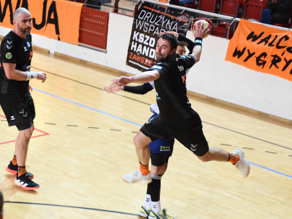 I liga piłki ręcznej mężczyzn. Grupa D. *KSZO Ostrowiec Świętokrzyski - Viret CMC Zawiercie 35:29
