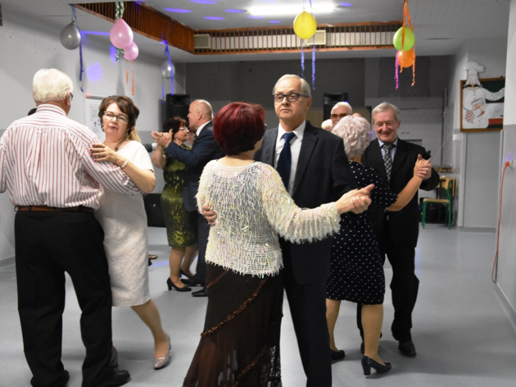 Andrzejkowy bal seniora (zdjęcia)