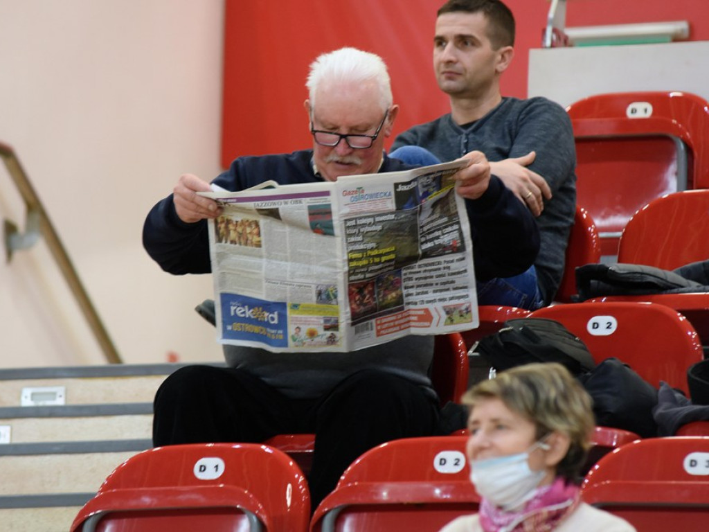 II liga siatkówki kobiet. Grupa IV. *KSZO SMS Ostrowiec Świętokrzyski - Silesia Volley Mysłowice 1:3