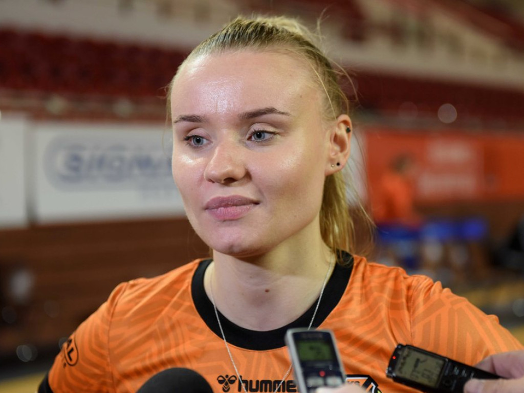 II liga siatkówki kobiet. Grupa IV. *KSZO SMS Ostrowiec Świętokrzyski - Silesia Volley Mysłowice 1:3