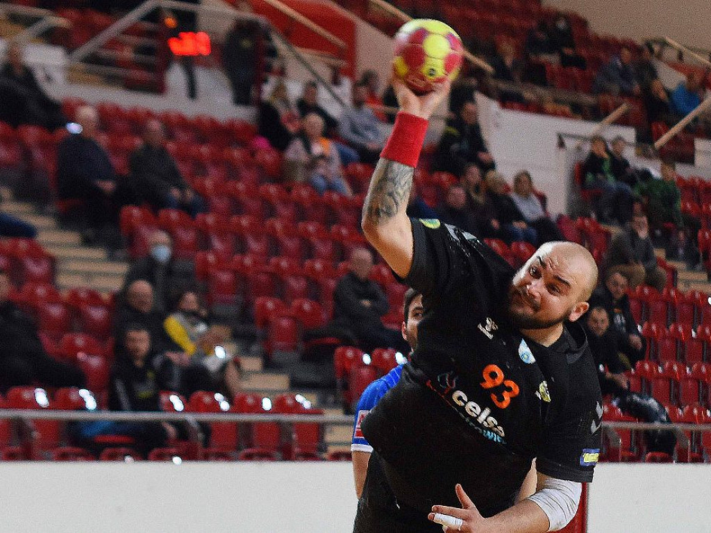 I liga piłki ręcznej mężczyzn. Grupa D. *KSZO Ostrowiec Świętokrzyski - ASPR Zawadzkie 40:28