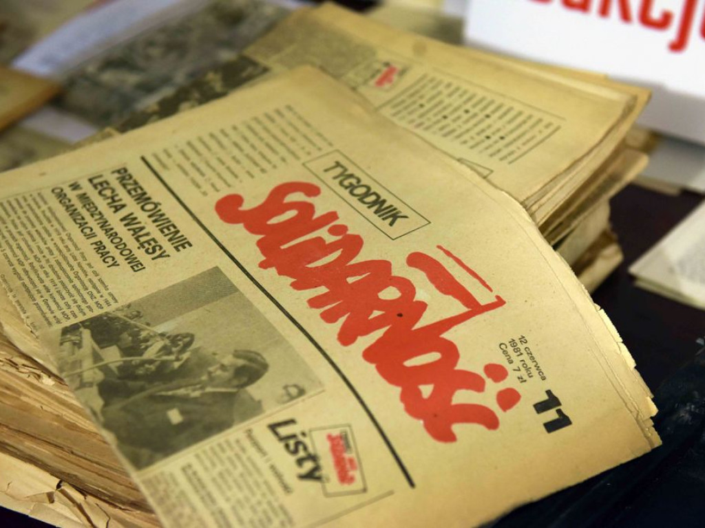 Wolni i Solidarni zapraszają do zwiedzania niezwyklej wystawy. 40-lecie wprowadzenia stanu wojennego (zdjęcia)