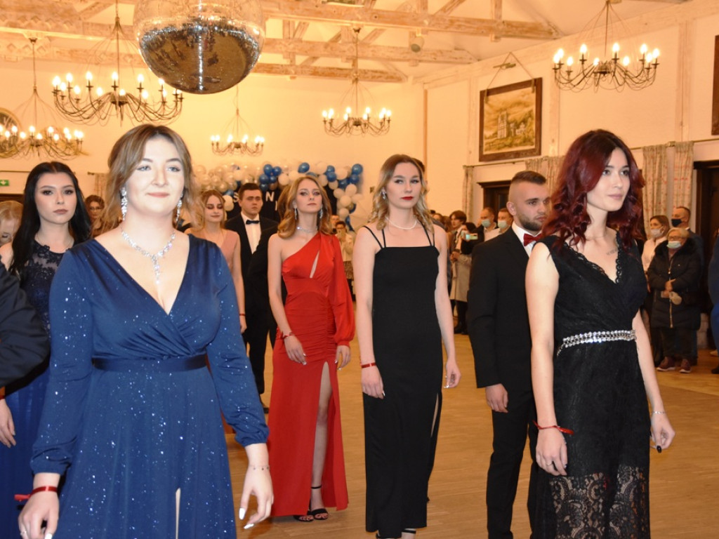 Studniówka w Zespole Szkół Nr 3 w Ostrowcu Świętokrzyskim