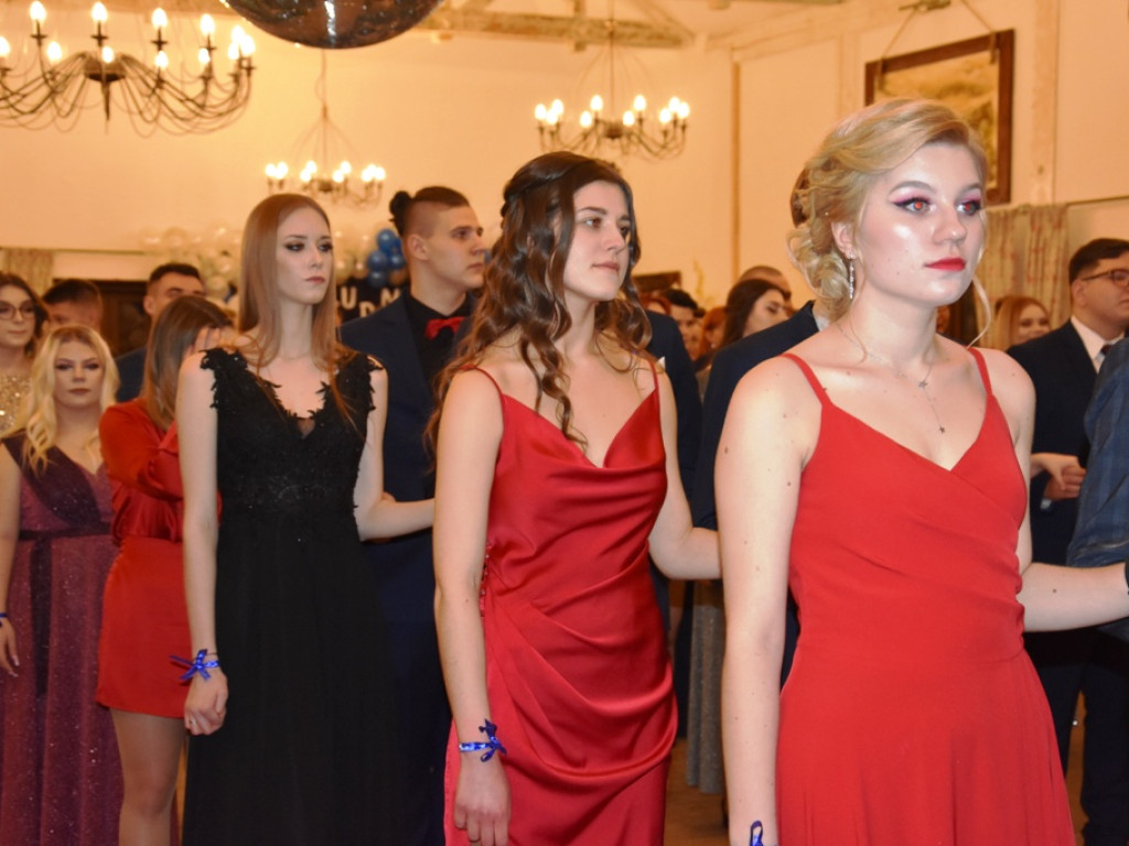 Studniówka w Zespole Szkół Nr 3 w Ostrowcu Świętokrzyskim