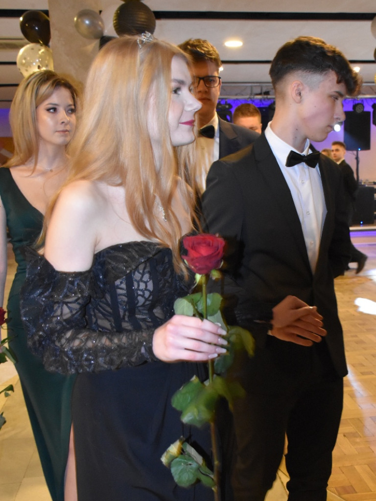 Studniówka w Zespole Szkół Nr 2 w Ostrowcu Świętokrzyskim