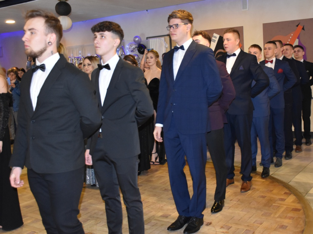 Studniówka w Zespole Szkół Nr 2 w Ostrowcu Świętokrzyskim