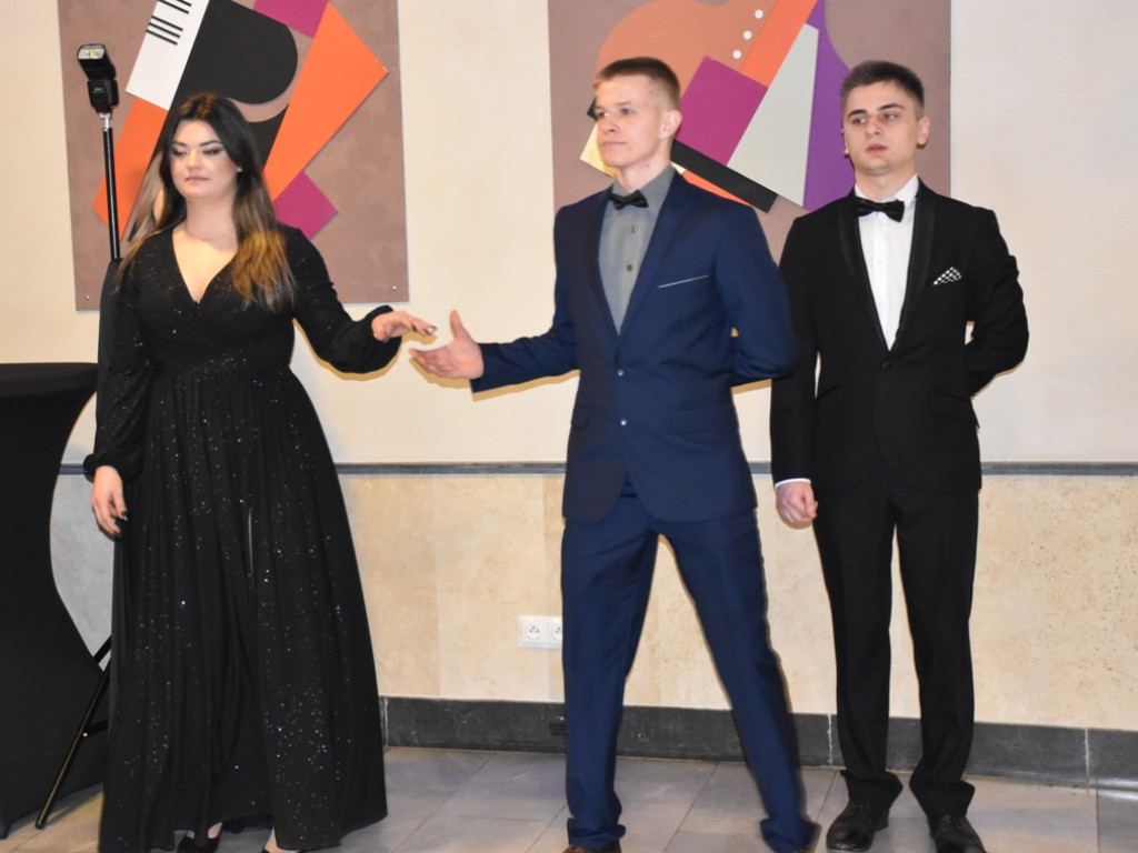 Studniówka w Zespole Szkół Nr 2 w Ostrowcu Świętokrzyskim