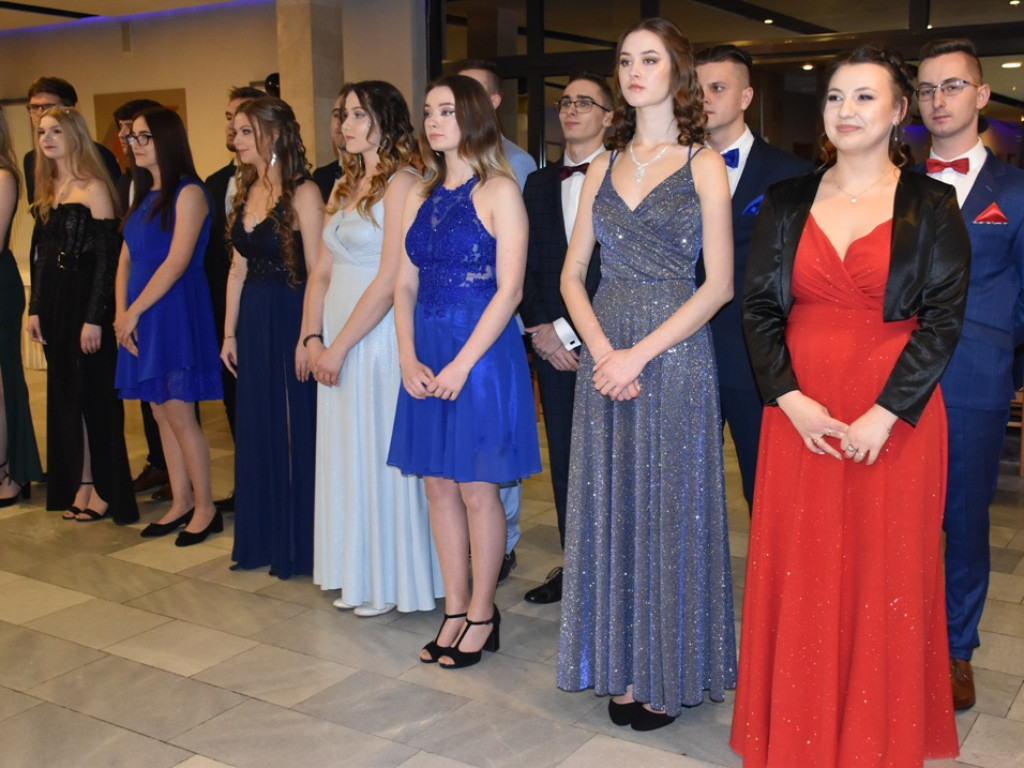 Studniówka w Zespole Szkół Nr 2 w Ostrowcu Świętokrzyskim
