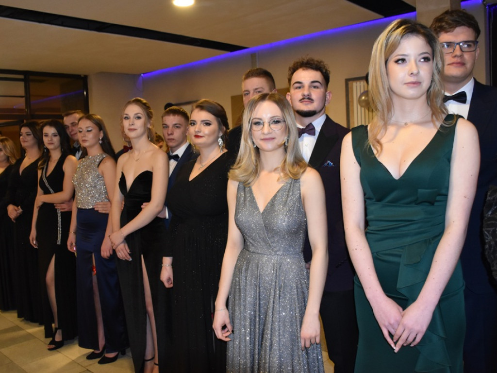 Studniówka w Zespole Szkół Nr 2 w Ostrowcu Świętokrzyskim